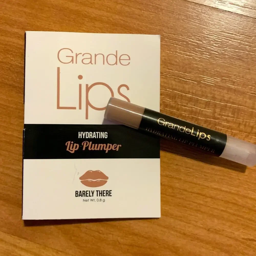 Grande‎ Lips lip plumper